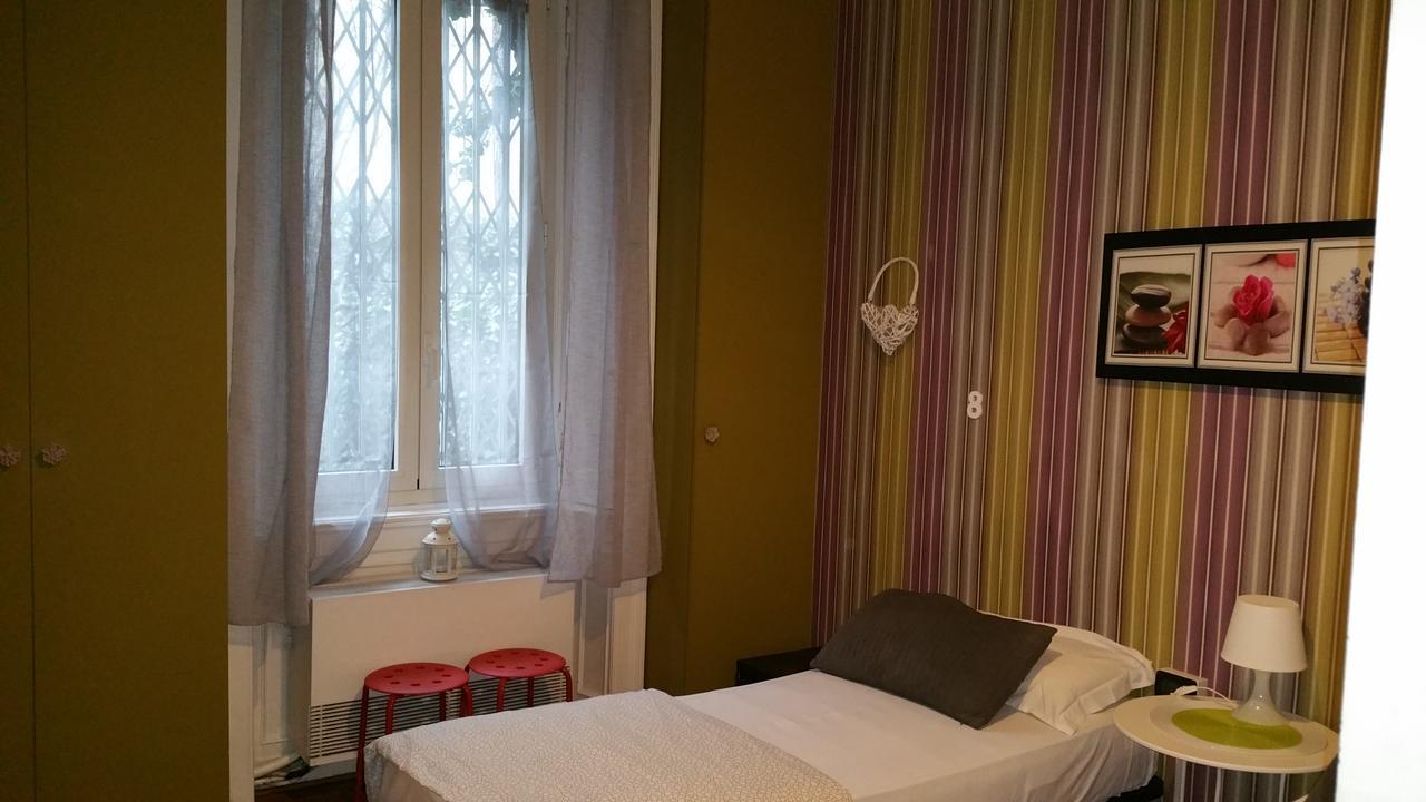 Hostel Lumiere Milaan Buitenkant foto