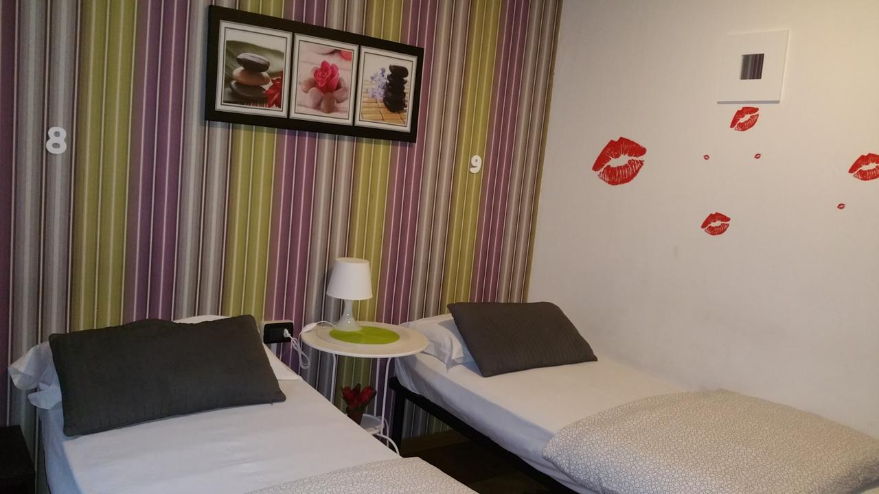 Hostel Lumiere Milaan Buitenkant foto