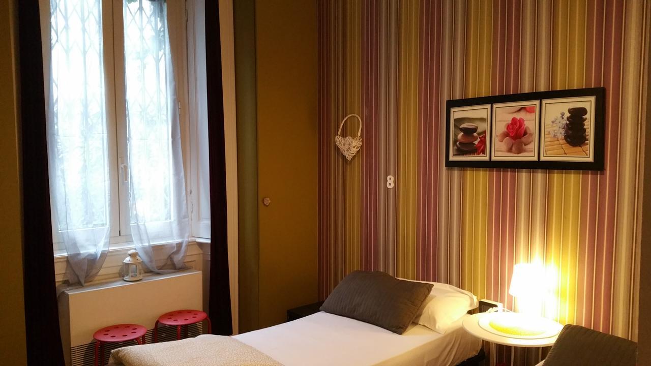 Hostel Lumiere Milaan Buitenkant foto