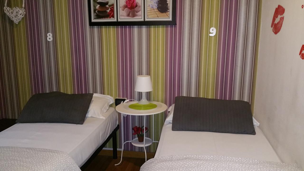 Hostel Lumiere Milaan Buitenkant foto